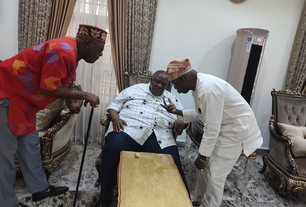Obasanjo visits Ohanaeze