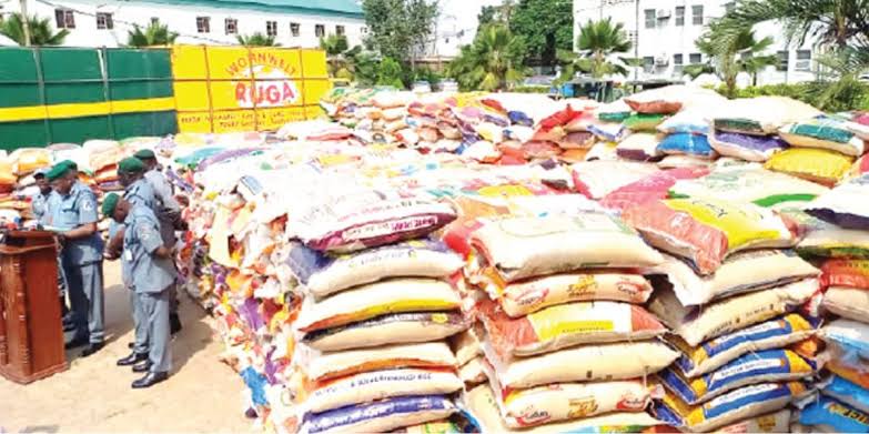 Nigeria Customs distributes rice