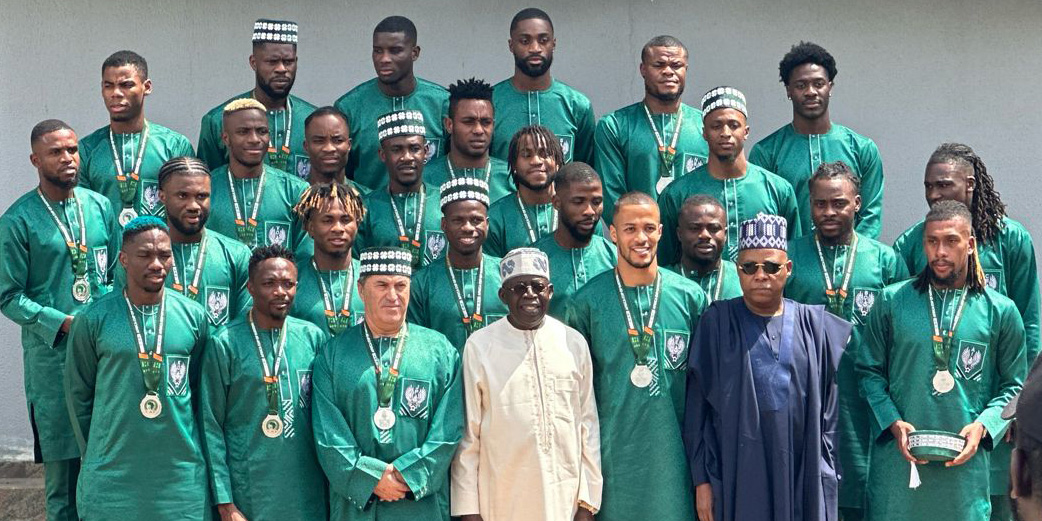 president tinubu with super eagles 1140