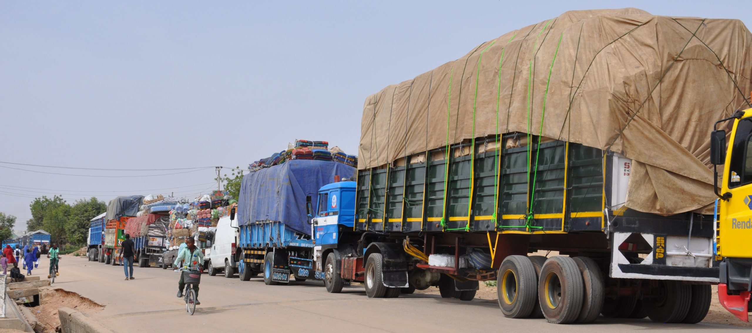 EFCC intercepts 21 food-laden trucks heading to Chad, Cameroon 3 The trucks were intercepted by the EFCC amidst food insecurity in Nigeria