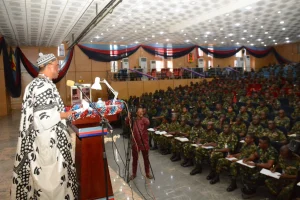 The Tor Tiv, James Ayatse, delivering a lecture at the Senior Course 46 of the AFCSC on Wednesday in Kaduna.