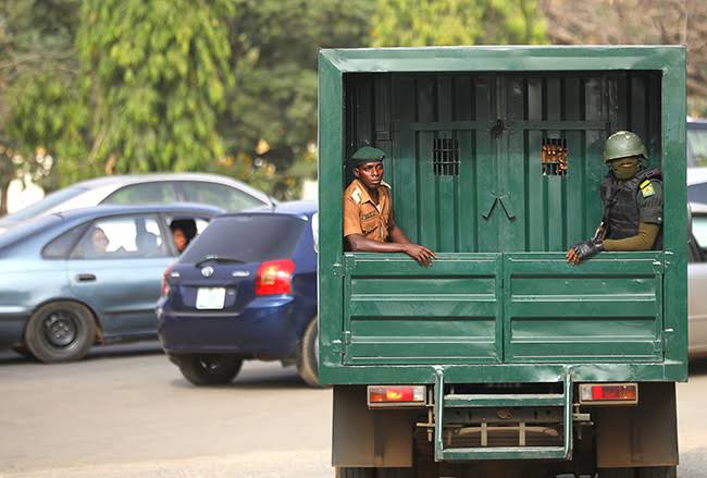 Men of the Nigeria Correction Service conveying convicts to the Kuje Prison in Abuja.