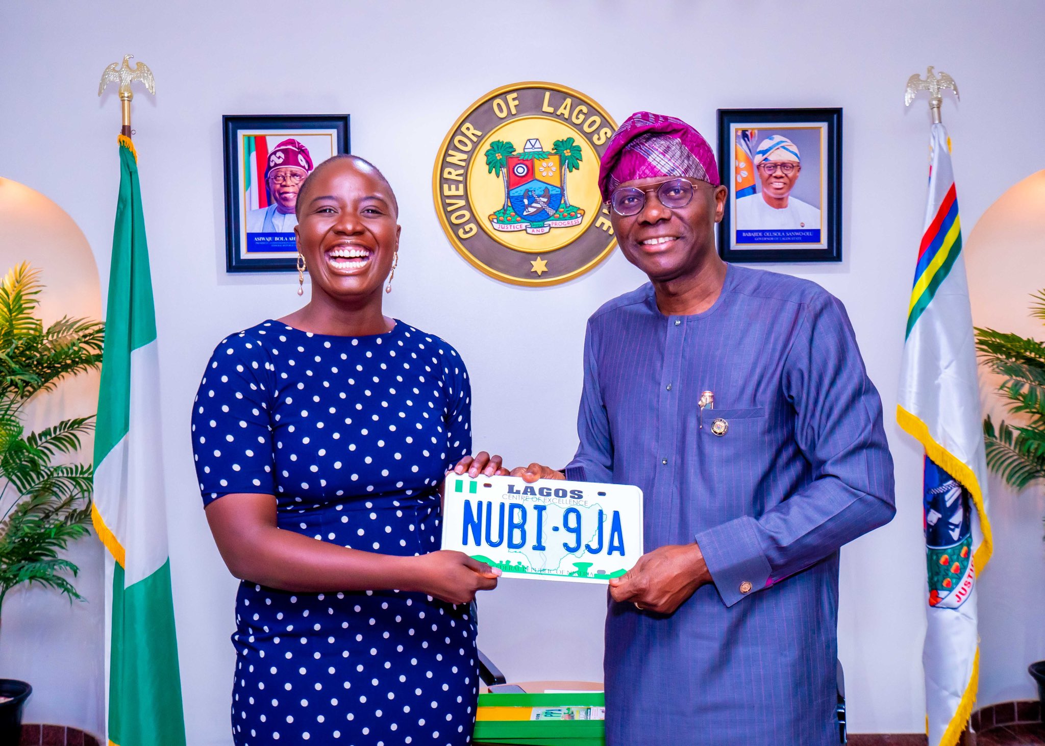 Sanwo-Olu presents Nubi branded car, says she’s shifted mountains 3 20240408 200955