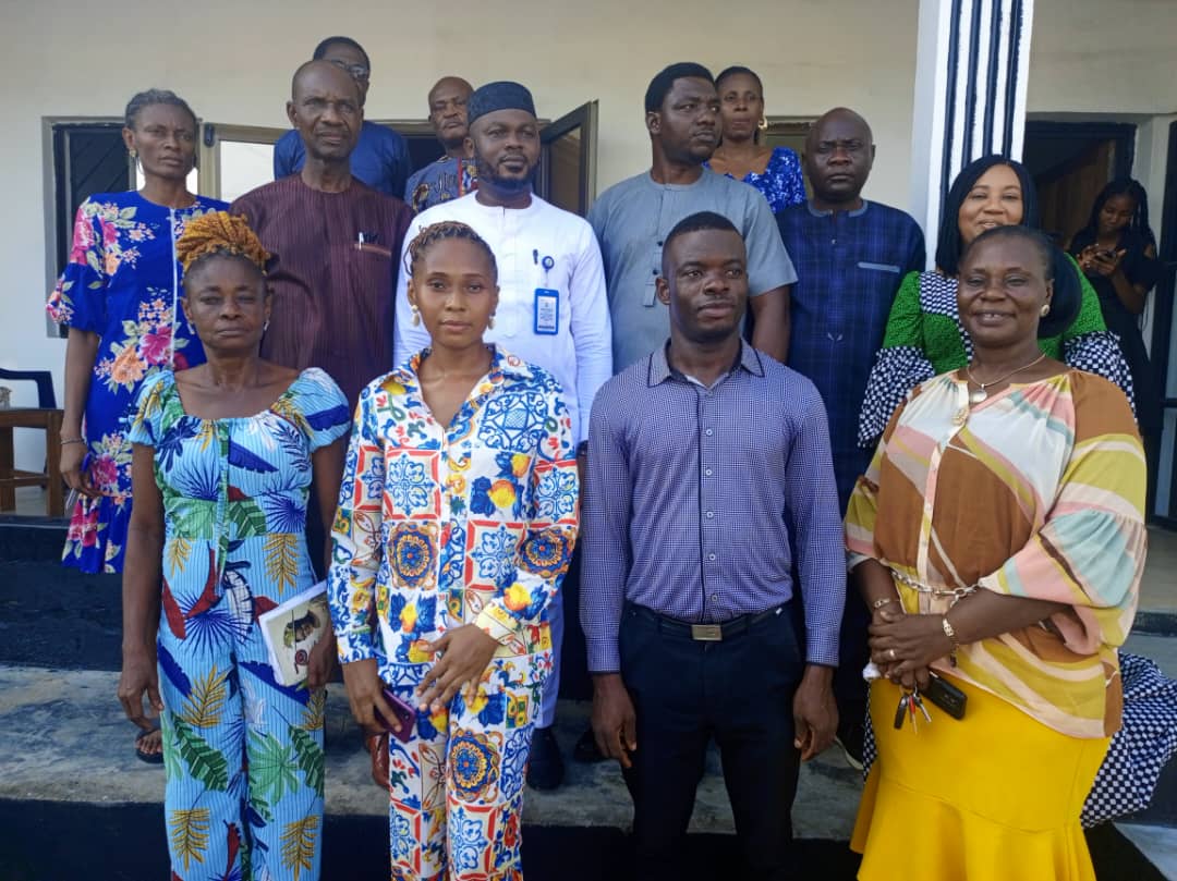 The Director General, Cross River State Microfinance and Enterprise Development Agency (MEDA), Mr. Great Ogban, Ina group photograph during a courtesy visit to the state secretariat of NASME, Calabar.