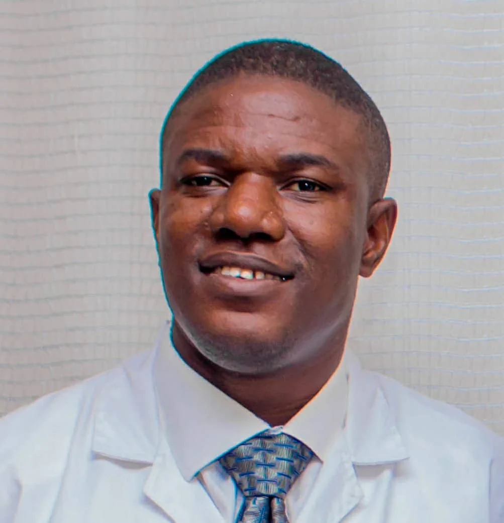 Dr. Ayodele Ogunkeyede, a Plastic, Reconstructive and Aesthetic surgeon develops compression therapy for leg ulcers of sickle cell sufferers.