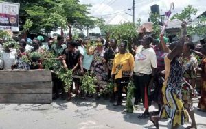 One shot, others injured as Police teargas women protesting against extortion, harassment in Delta 2 IMG 20240506 WA0033