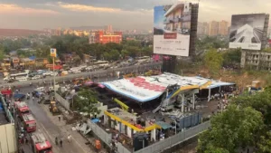 The vast advert fell on top of a petrol station and some houses in Ghatkopar, a suburb of Mumbai