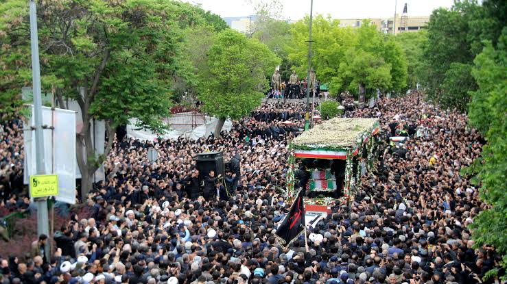 Crowd at the funeral rite for late Iranian President, Ebrahim Raisi