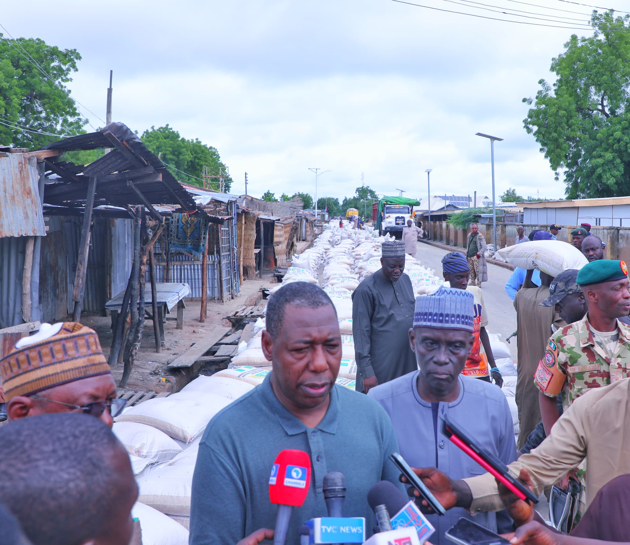 Zulum distributes food, agric input to 35,000 families in Monguno 3 IMG 20240728 WA0013