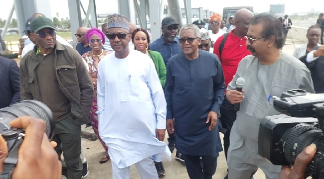 Speaker of the House of Reps, Tajudeen Abbas, President of Dangote Group, Aliko Dangote and others visit the Dangote Petroleum Refinery in Lagos.