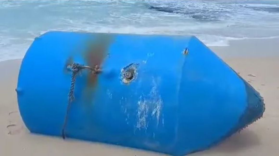 tank Container sited at Ilfoocshe Ilfohshe beach near Jariban town