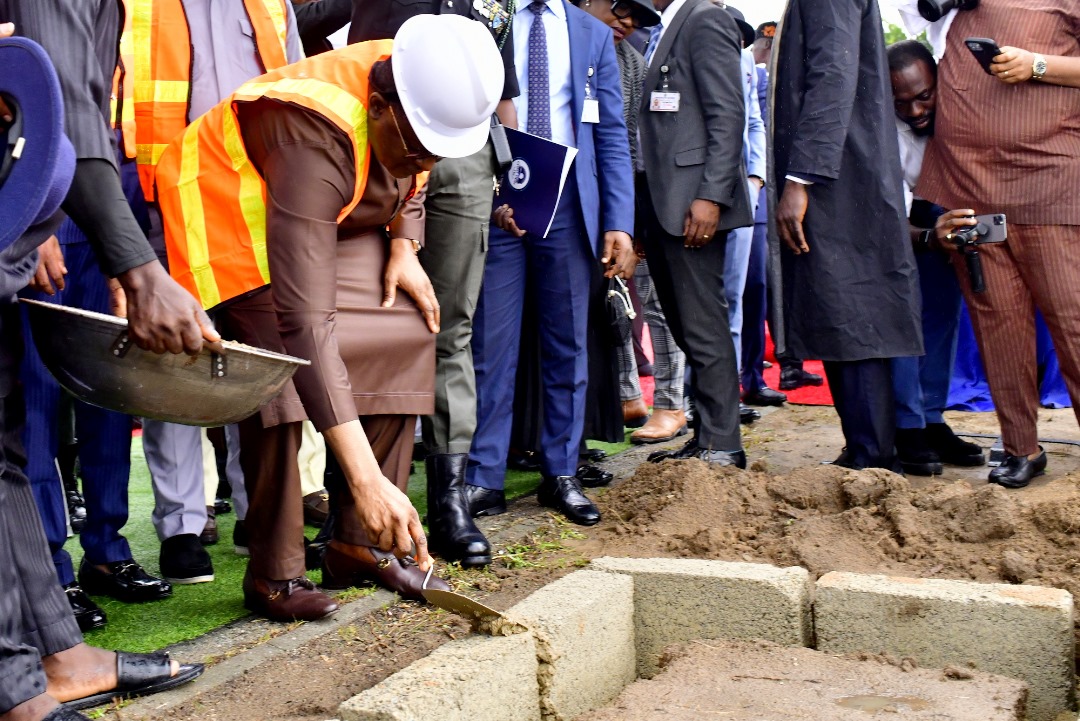 Cross River State Governor, Bassey Otu performing the ground breaking ceremony on Tuesday