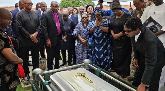 The funeral service held on Friday at the Fountain of Life Church, Ilupeju, and was followed by a private burial ceremony at Ebony Vaults in Ikoyi.