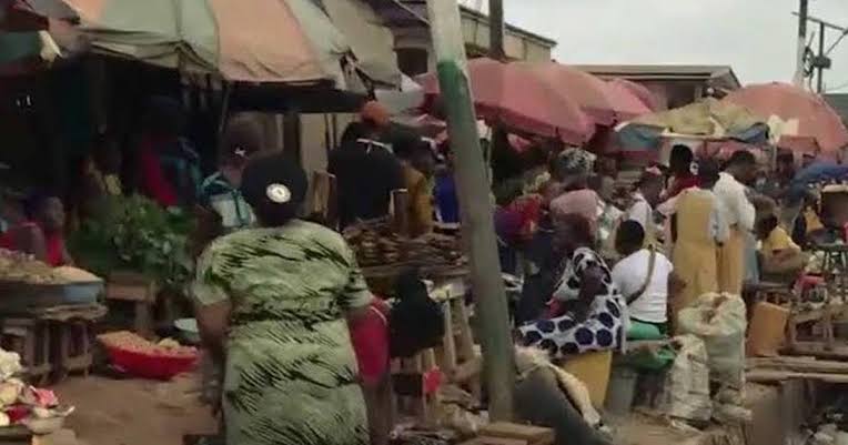 Traders at Benin market