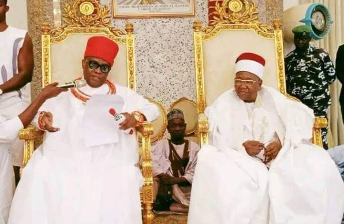 Oba of Benin, Ewuare II, and the Shehu of Borno, Abubakar Garbai Al-Amin Elkanemi, during a condolence visit in Maiduguri