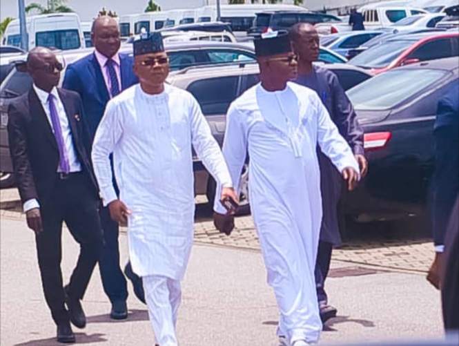 Former Kogi State Governor, Yahaya Bello was accompanied to the EFCC office by Governor Usman Ododo