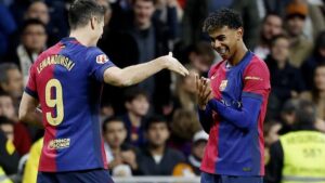 Lewandowski Barcelona beat Real Madrid