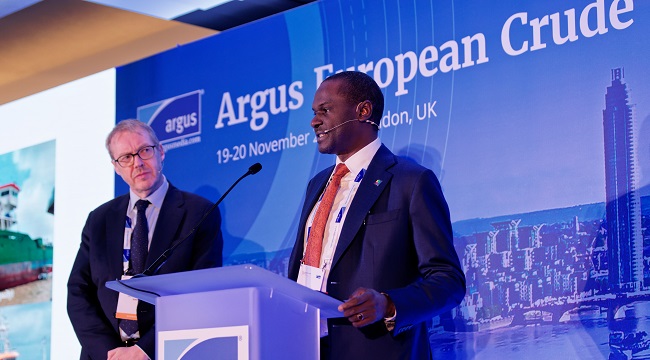 Managing Director, NNPC Trading Ltd (NTL), Mr. Lawal Sade explains the pricing structure of the Utapate crude oil blend during the official unveiling of the crude oil blend held on the sidelines of the 2024 Argus European Crude Conference in London, United Kingdom, on Wednesday