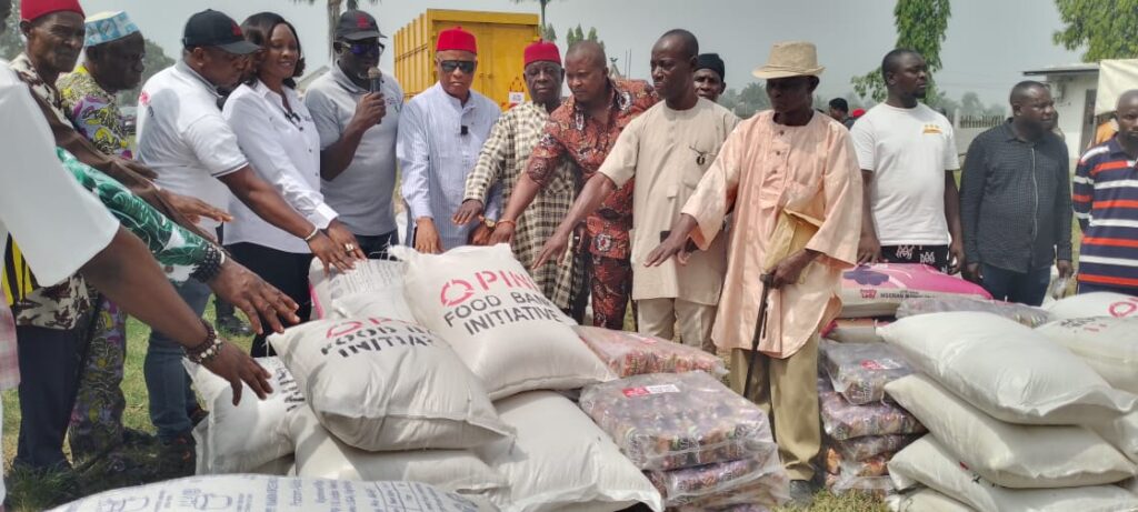PINL concludes distribution of food palliatives to host communities 2 PINL A