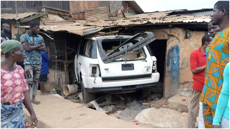 Car ram into building