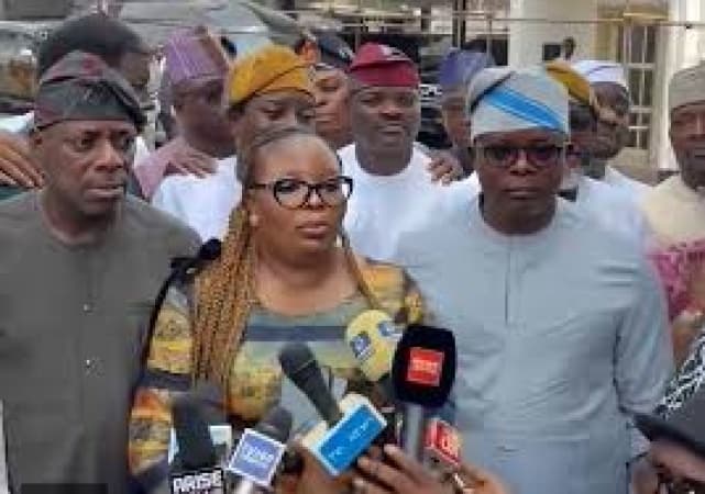 Lagos speaker