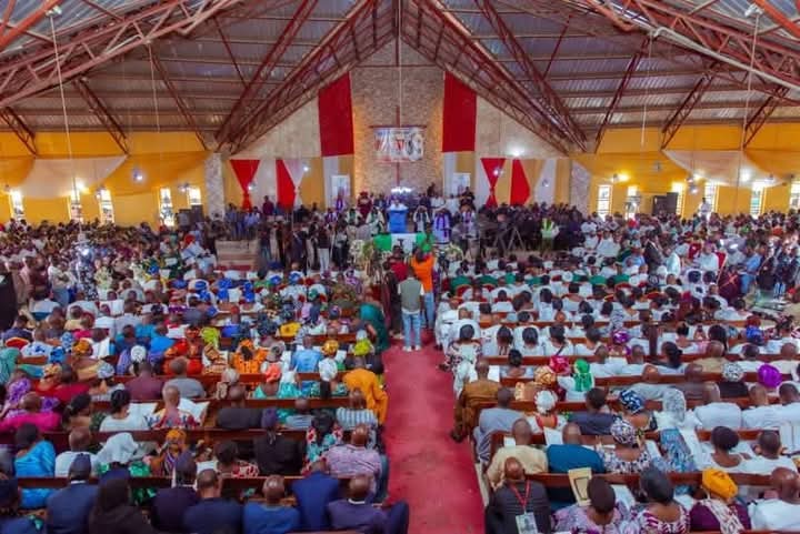 Useni laid to rest as Tinubu, Mutfwang, others pay tributes 5 IMG 20250222 WA0012
