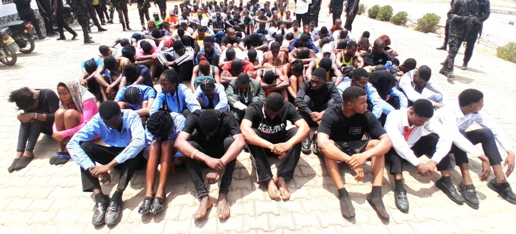 EFCC arrests ponzi scheme in Abuja