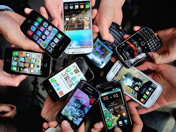 Mobile phones internet users