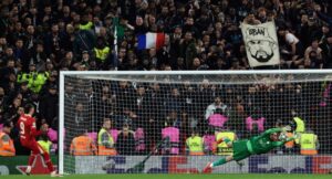 PSG bear Liverpool