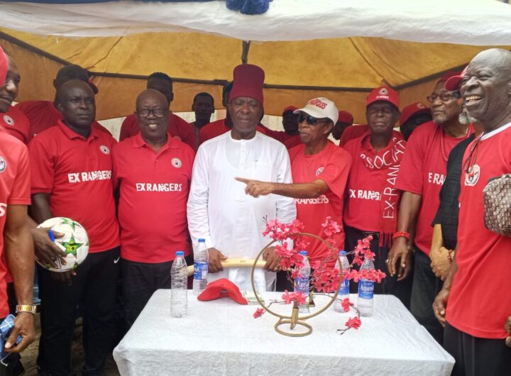 Isiadinso, ex Rangers skipper, laid to rest in Anambra
