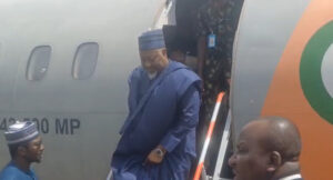 Defence Minister, Abubakar Badaru arriving in Jos, the Plateau State capital
