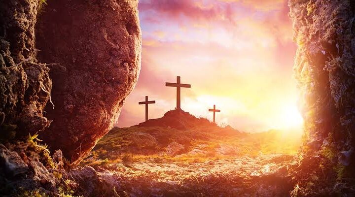 Easter The risen Chris Jesus