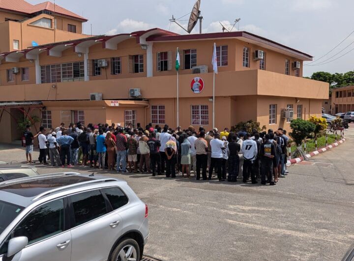 Suspected Internet fraudsters