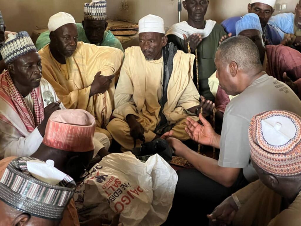 Borno State Governor, Prof. Babagana Zulum observed his prayers and fasting in Rann, headquarters of Kala Balge LGA