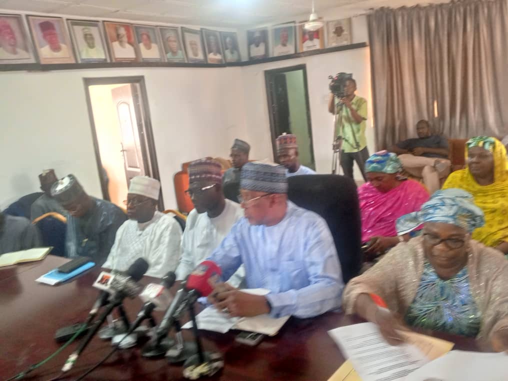 Bornlo State Commissioner of Environment, Engr. Mohammed Kois, addressing a joint press conference on Thursday at the NUJ Press Center in Maiduguri.