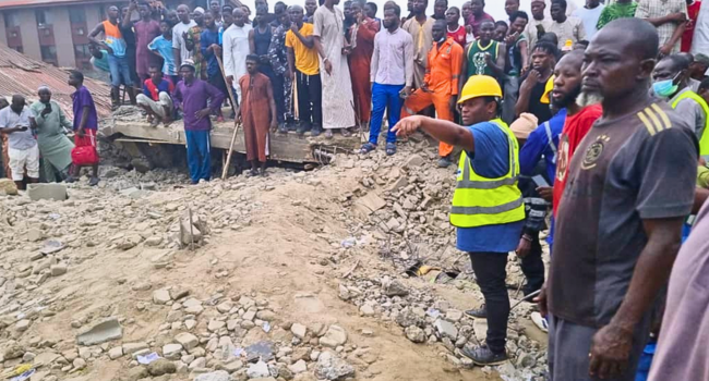Scene of the collapsed building in Mushin area of Lagos State
