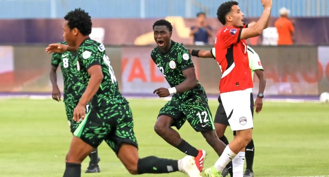 Flying Eagles of Nigeria celebrate their victory against Egypt
