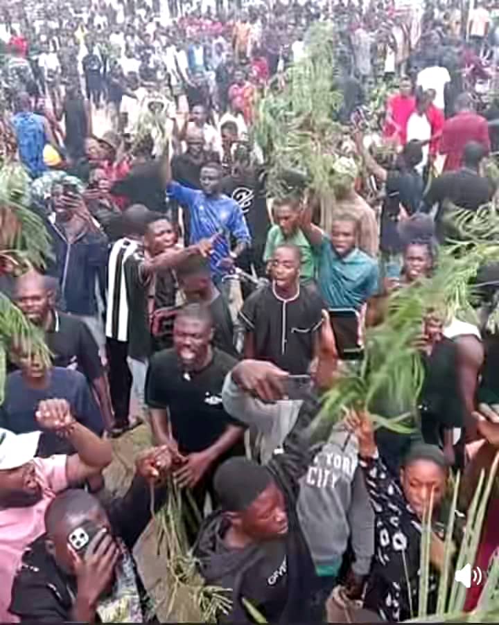Angry youths protest incessant killings by herdsmen in Benue 3 Benue youths protesting against incessant killings by herdsmen
