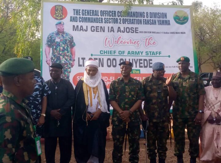 2nd left, The Sultan of Sokoto, Muhammad Sa'ad Abubakar represented at the occasion by Dr Jabi Kilgori (Sayin Kilgori) COAS Lt.Gen. Olufemi Oluyode represented by the Commander, Cyber Warfare Command, Major General Adeleke Ayannuga, GOC 8 Div, Maj. Gen. Ibikunle Ajose at the COAS Eid-el-Adha celebration with troops of Operation FATSAN YAMMA in Sokoto today.    