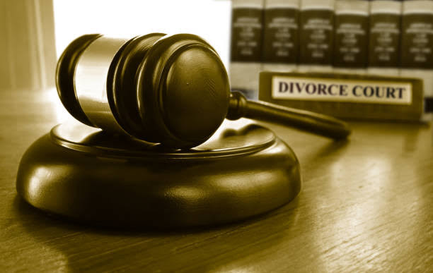 Divorce court gavel