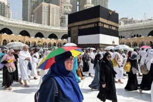 2025 Hajj: Extreme heatwave & temperatures in Mecca Saudi Arabia