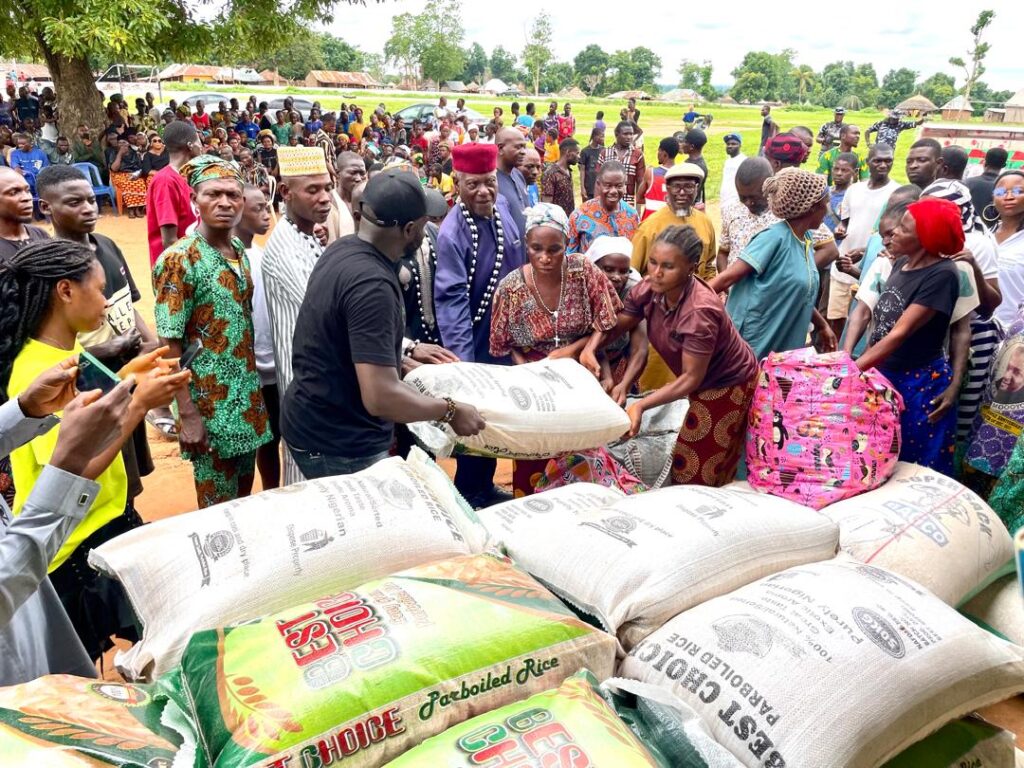 Foundation donates relief items to Yelwata victims in benue