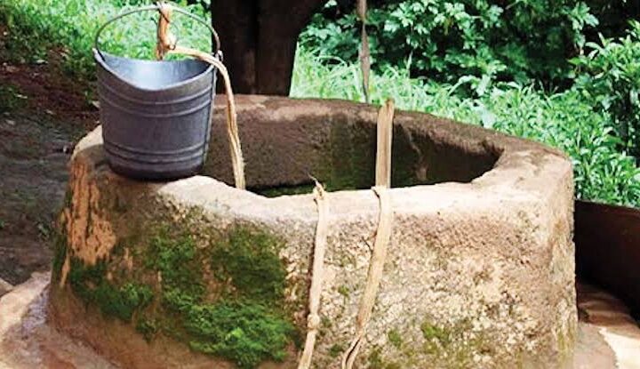 Man falls inside well dies