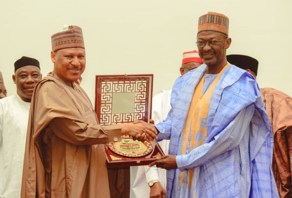 NUJ awards Zulum media friendly governor 3 NUJ awards Zulum Media Friendly Governor