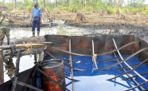 Nigerian Navy deactivates 8 illegal refining sites