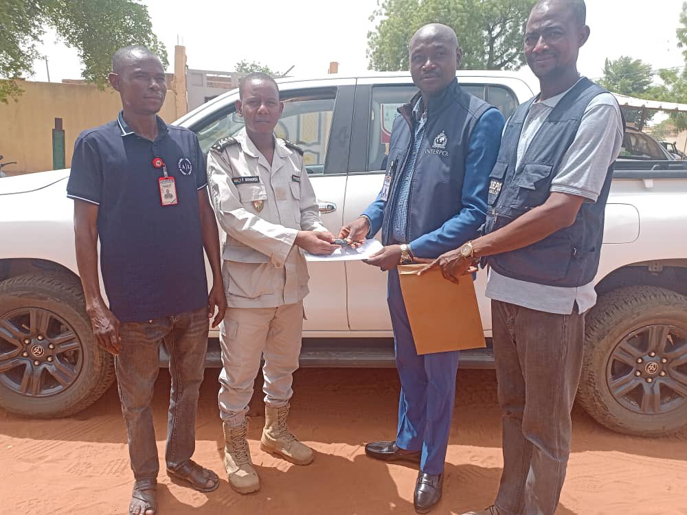 Nigeria police foil cross-border vehicle theft, recover stolen cars from Ghana, Niger Republic 2 One of the stolen vehicles (Toyota Hilux) recovered by the police from Niger Republic