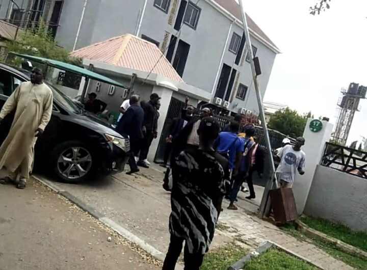 Thugs invade SDP Headquarters in Abuja