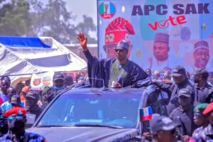 Borno State Governor, Professor Babagana Umara Zulum, has dismissed speculation in some sections of the online media that he would lead five other governors in defecting to the opposition coalition party, the African Democratic Congress (ADC).