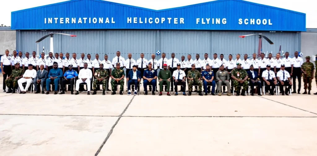 New batch of graduated helicopter pilots