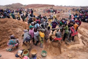 Nigeria miners abandoned by Chinese in CAR